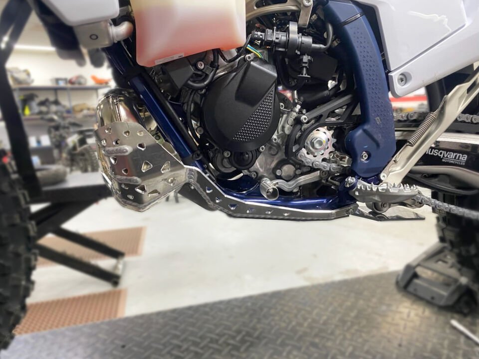 KTM-HUSQVARNA 150 2024-2025 Karter ve Salyangoz Koruma Link Koruma Dahil