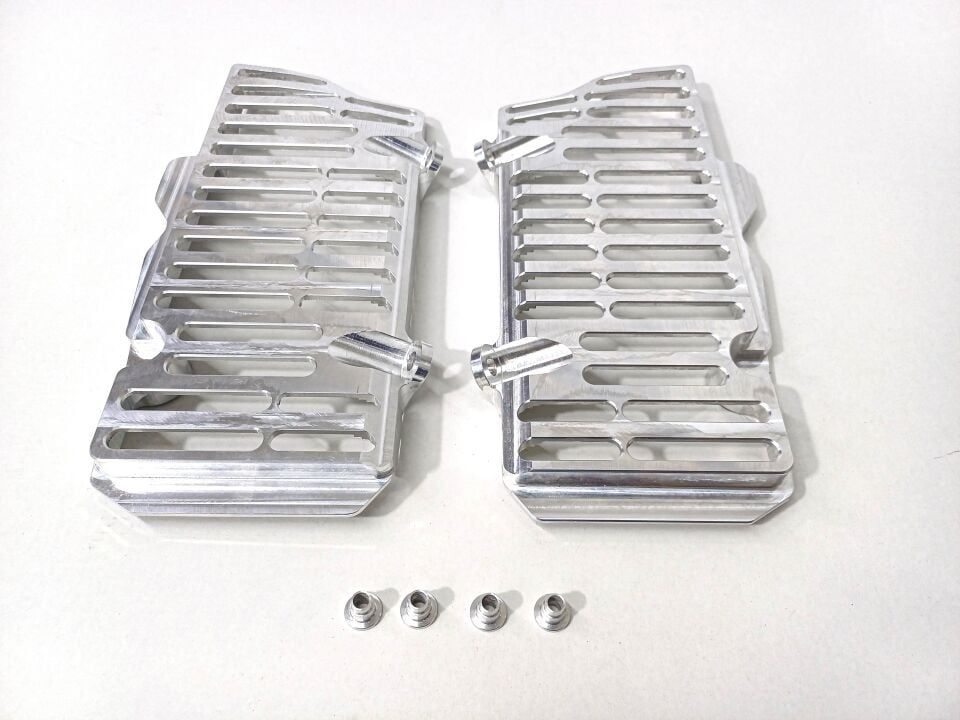 Sherco 2025 Radyatör Koruması – Katı Alüminyum Levhadan CNC İşlenmiş