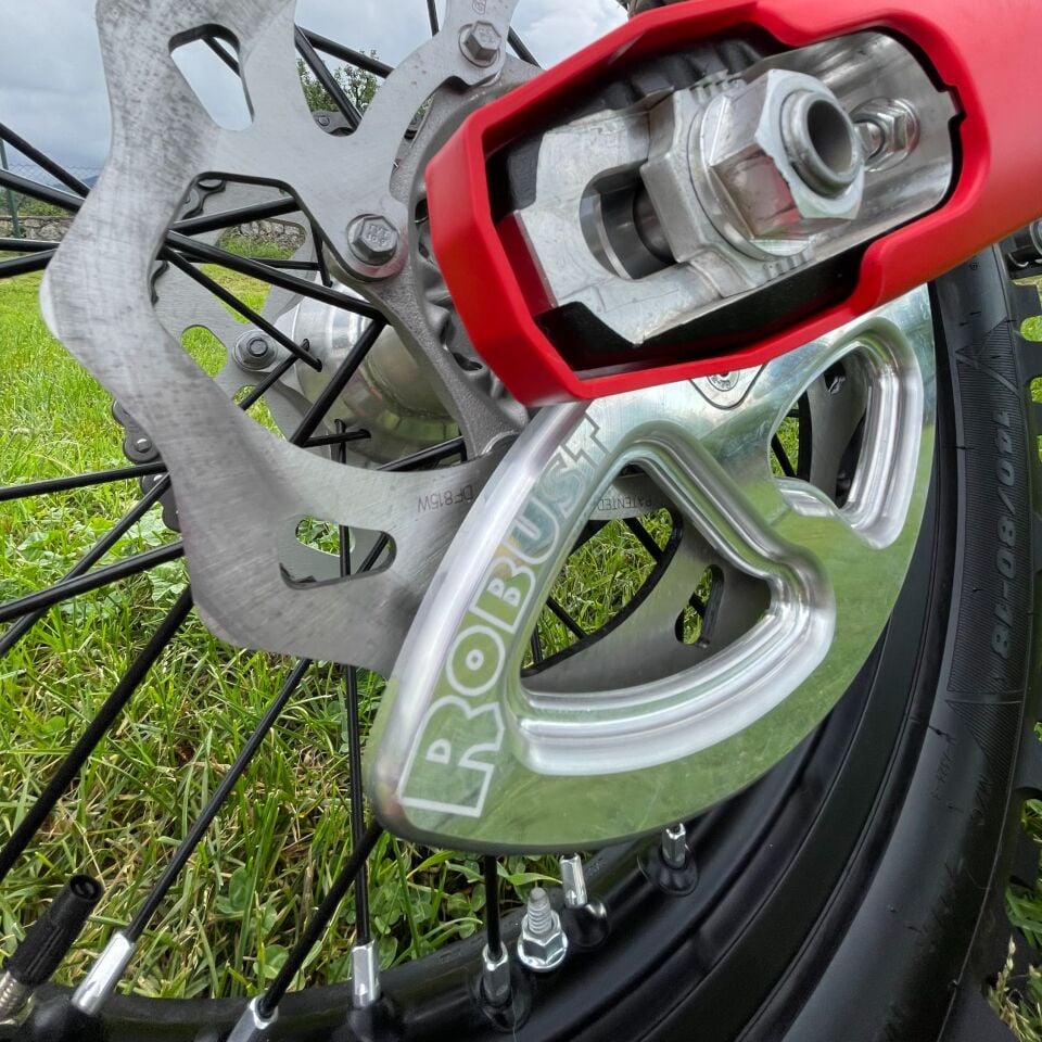 Beta Racing Arka Fren Diski Koruyucusu 2025-26 Aks 22mm