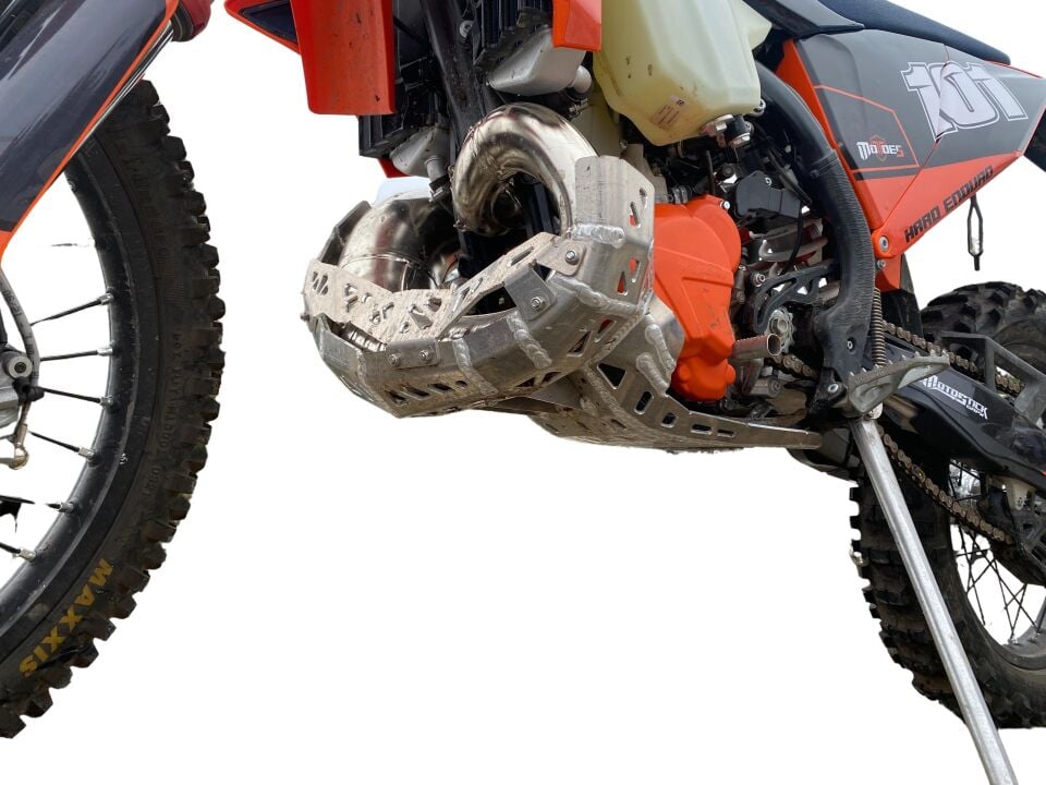 Yuki 300  2021-23 Karter ve Salyangoz Koruma