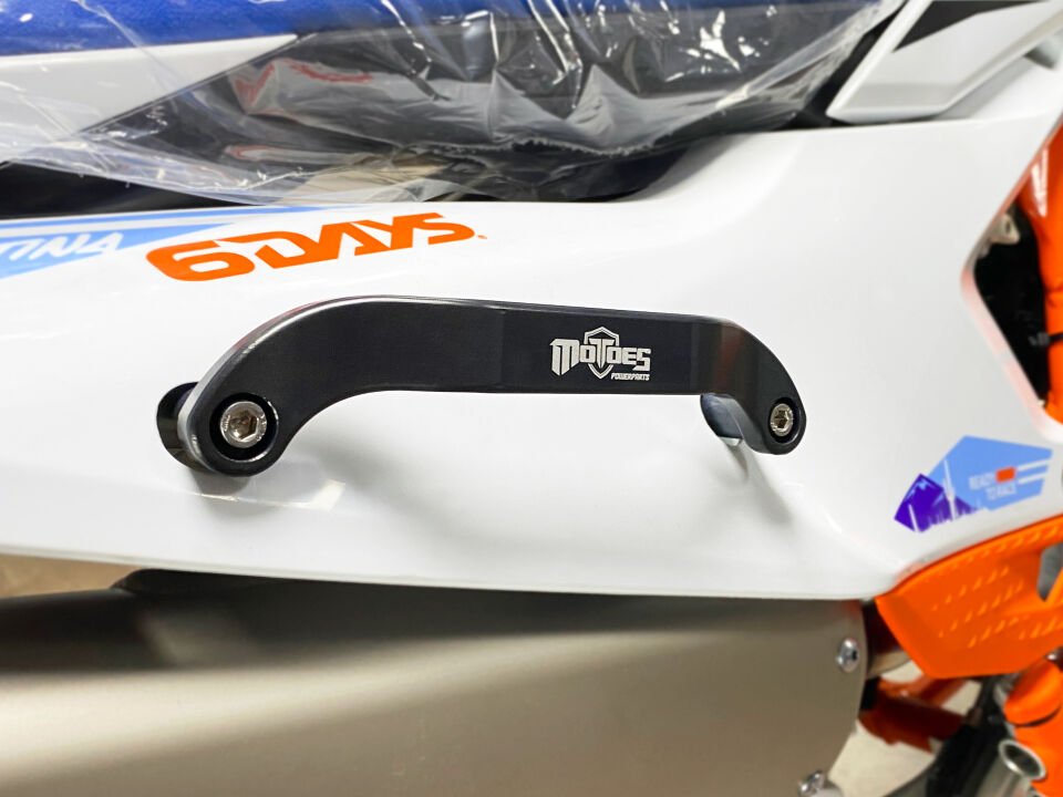 KTM /HUSQVARNA / GASGAS TBI 2023-2025 için Yan Tutma Çubuğu