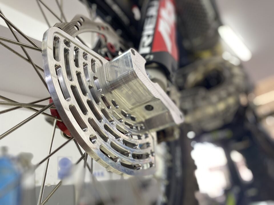 RIEJU 2021-2026 için Ön Fren Disk Koruma