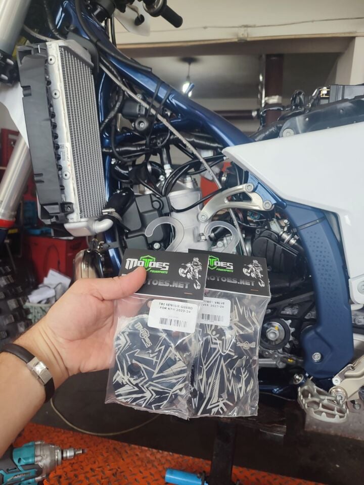 KTM-Husky-GasGas 250/300 TBI 2023-2024 için TPS Sensör Koruma