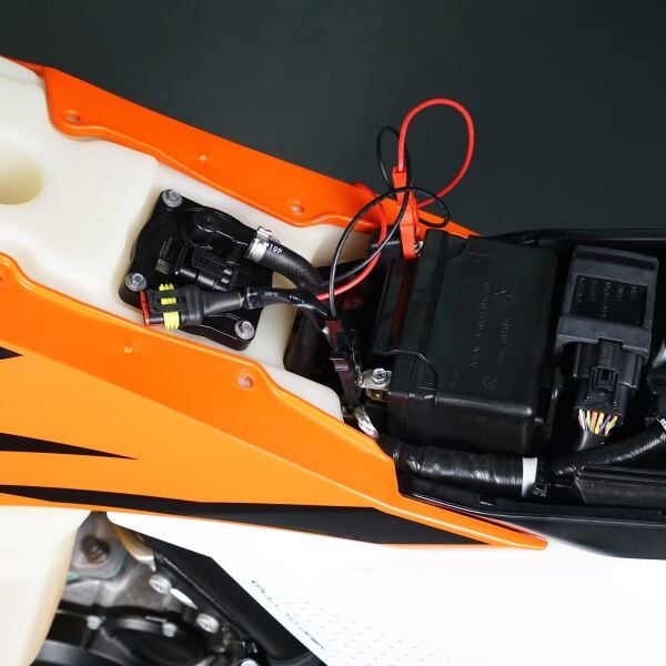 KTM Husqvarna GASGAS için Yakıt Pompası Test ve Transfer Kiti