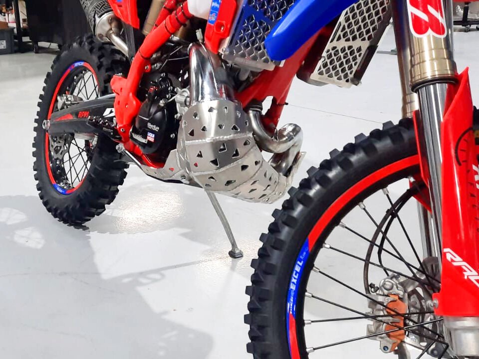 Beta 200 RR için Karter ve Salyangoz Koruma Link Koruma Dahil değil - GÜMÜŞ (doğal)