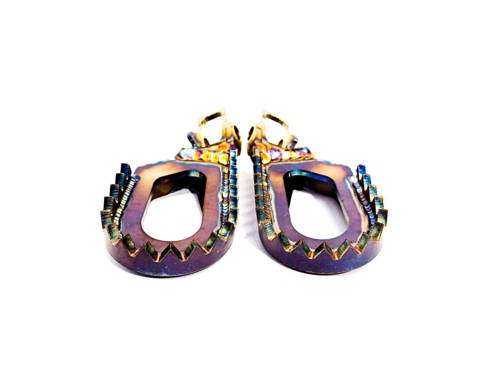 Motoes Paslanmaz Çelik Özel Ofset Pozisyonlu Ayaklık Gasgas 2021-2023 Modelleri İçin 10 MM DOWN - 10 MM BACK