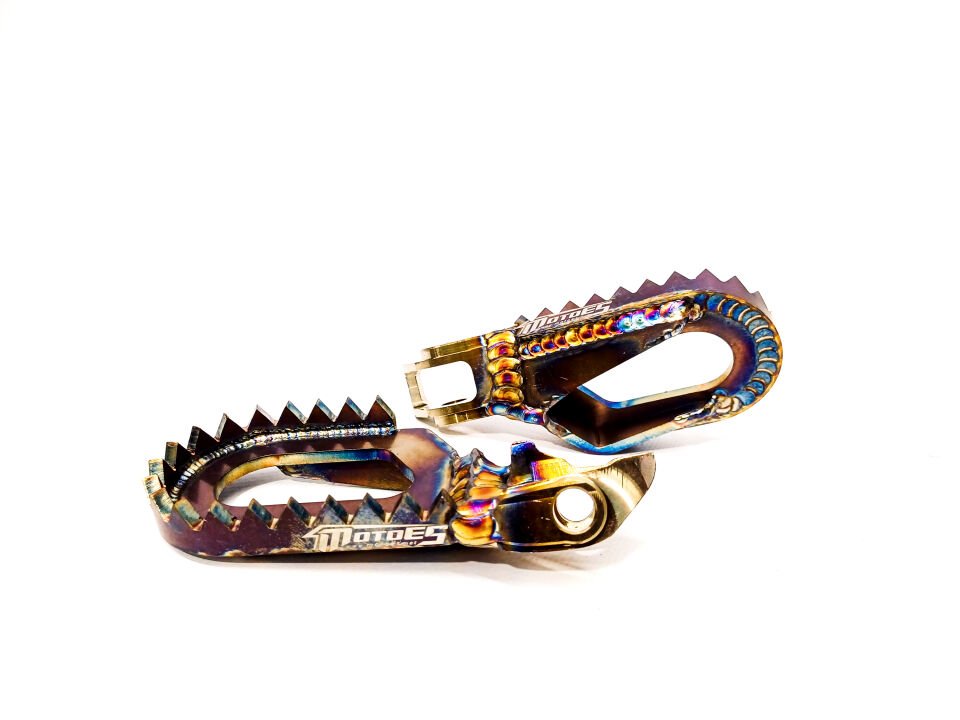 Motoes Paslanmaz Çelik Özel Ofset Pozisyonlu Ayaklık KTM 2017-2023 Modelleri İçin 10 MM DOWN - 10 MM BACK