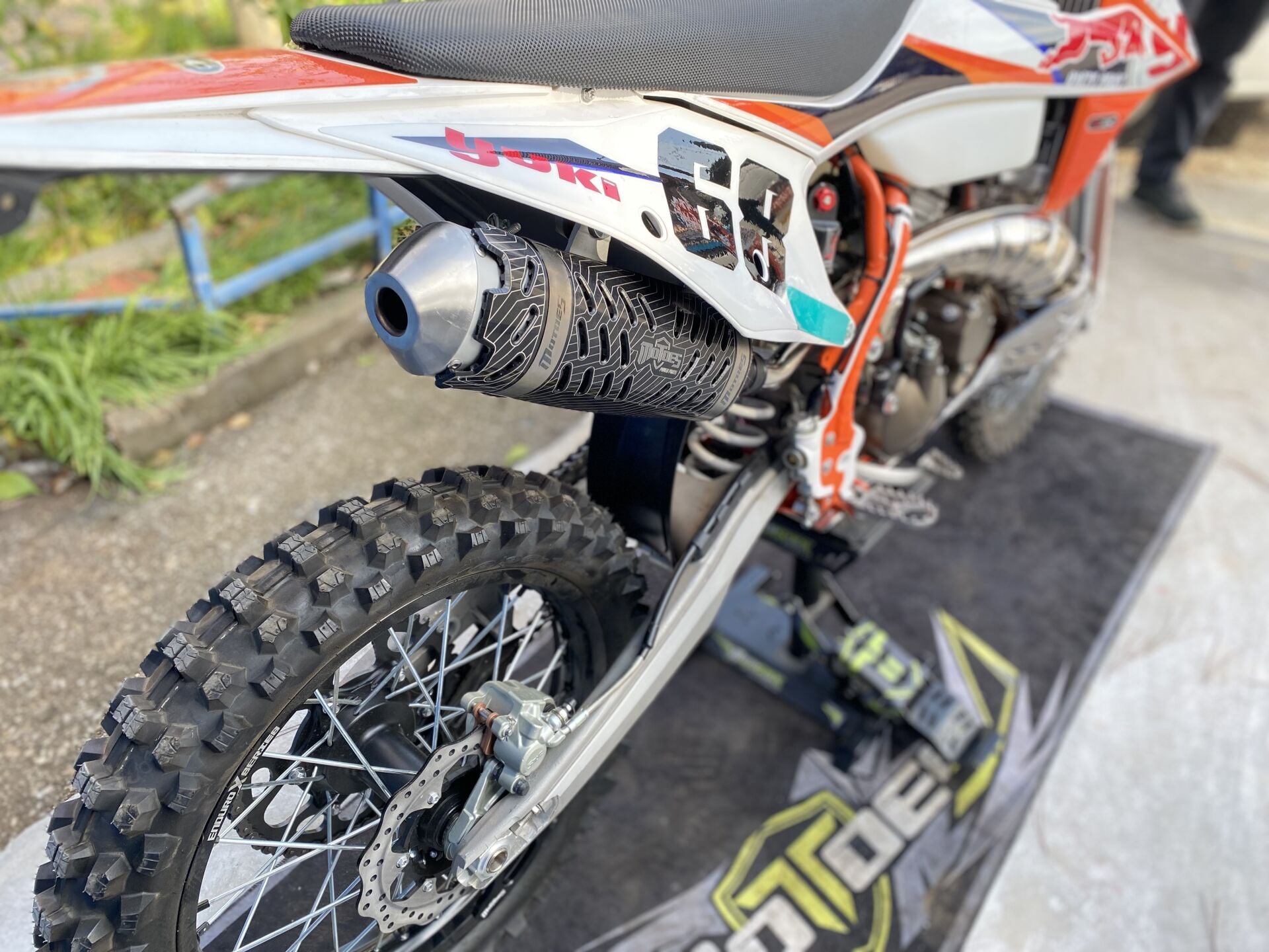 Yuki Dirty Paws 250-300 2T 2021-2023 Egzoz Tüp Koruma