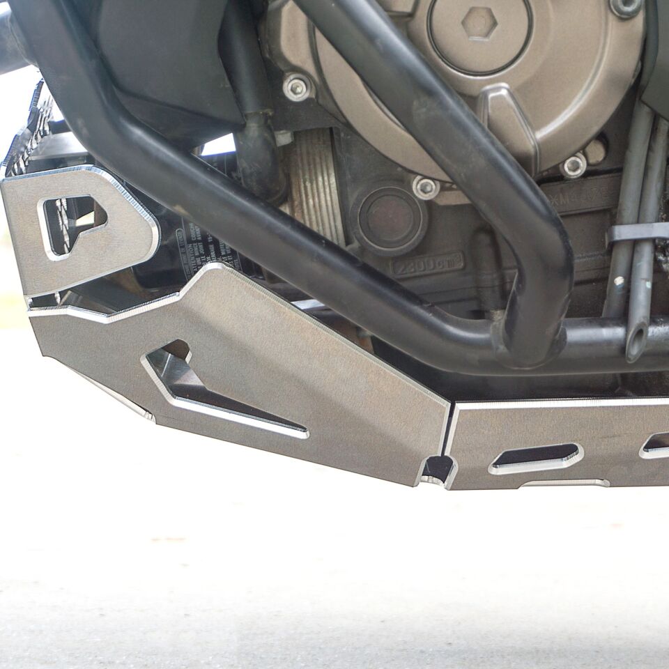 Yamaha MT-07 MT07 Tracer 2016-19 Gümüş Boru Korumalı Koruma Plakası