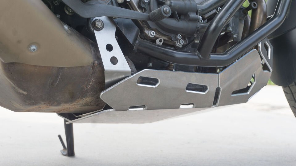 Yamaha MT-07 MT07 Tracer 2016-19 Gümüş Boru Korumalı Koruma Plakası