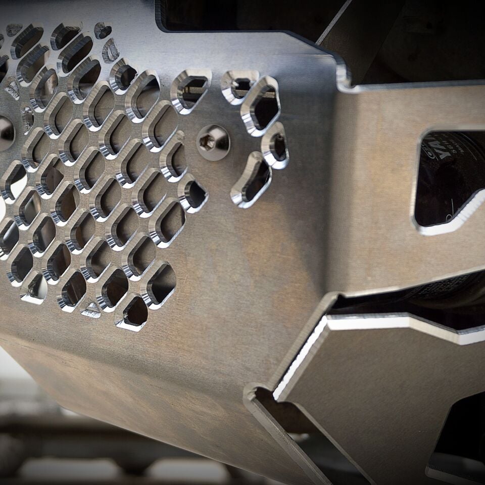 Yamaha MT-07 MT07 Tracer 2016-19 Gümüş Egzoz Karter Koruma