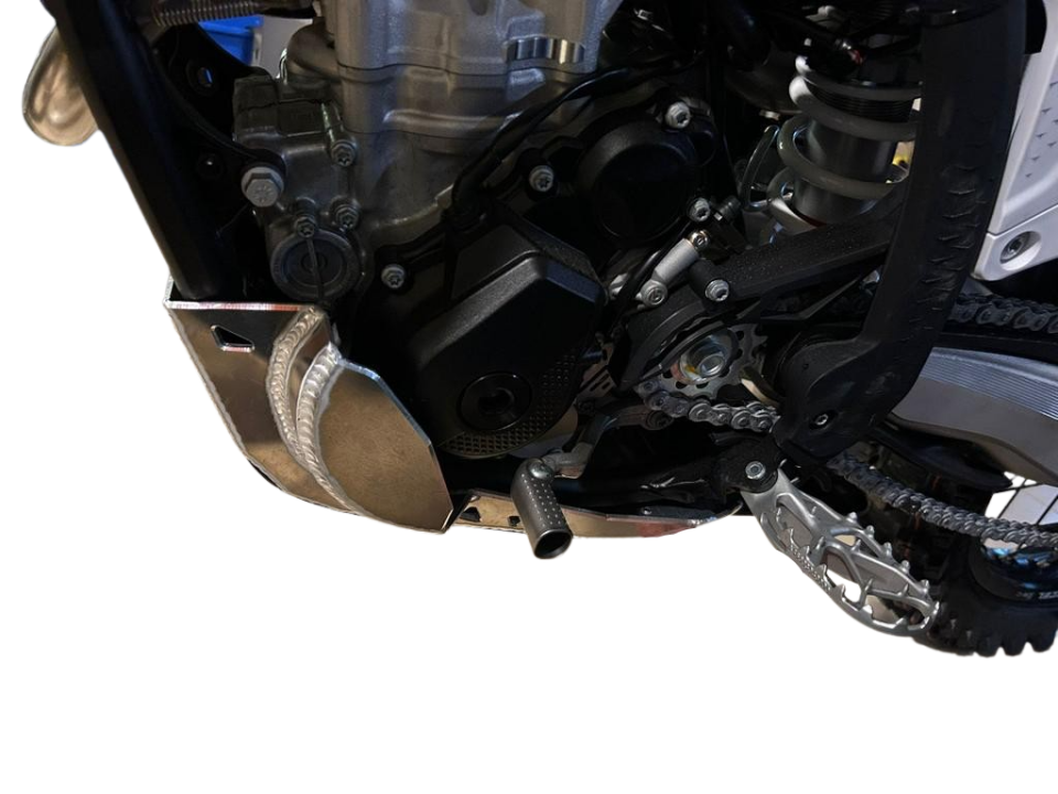 KTM HUSKY 250/501 Dört Zamanlı 2024-2025 TBI Karter Koruma Link Koruma Dahil değil - SİYAH