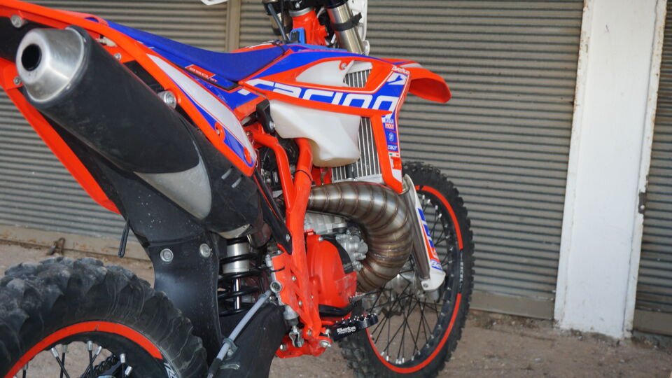 Motoes Salyangoz Tork Egzoz BETA RR-RACING 2T 250/300 2015-2025 Modelleri İçin