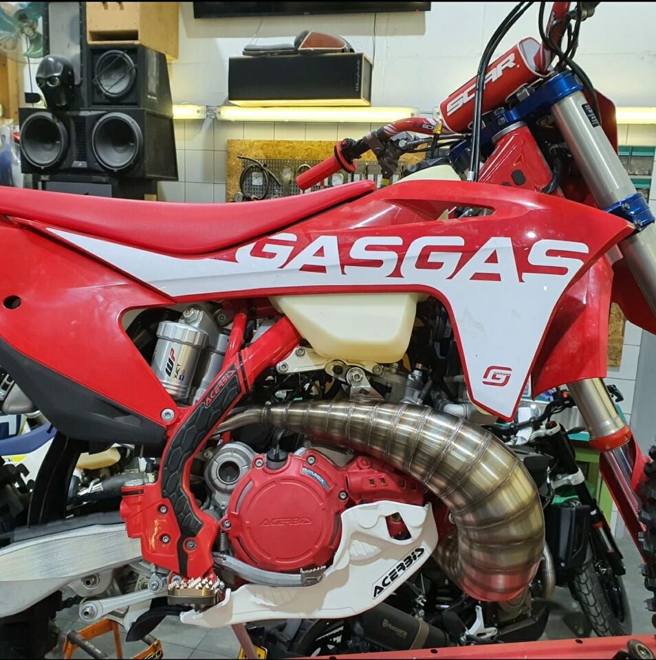 Motoes Salyangoz Tork Egzoz GasGas EC-250/300 2021-2023 Modelleri için