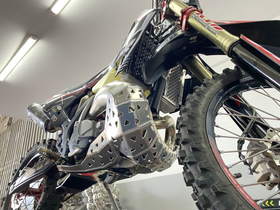 Rieju 250/300 2T 2021-2026 Karter ve Salyangoz Koruma