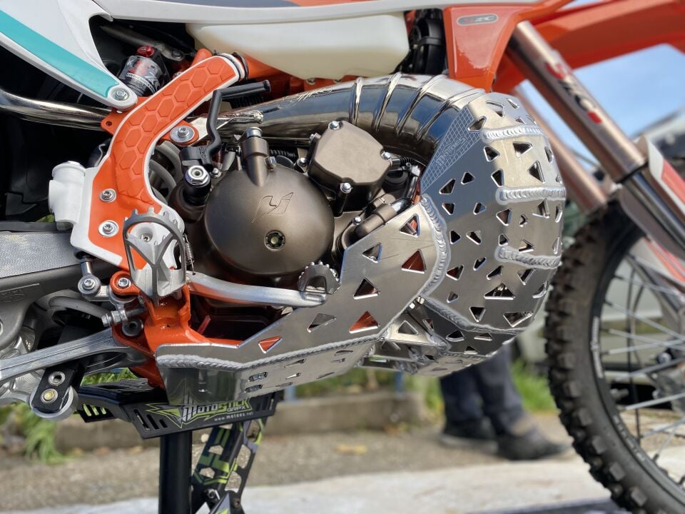 Hengjian -TrailEx -GPX 250 2T 2023 için BORU KORUYUCULU ÇARPIŞMA PLAKASI