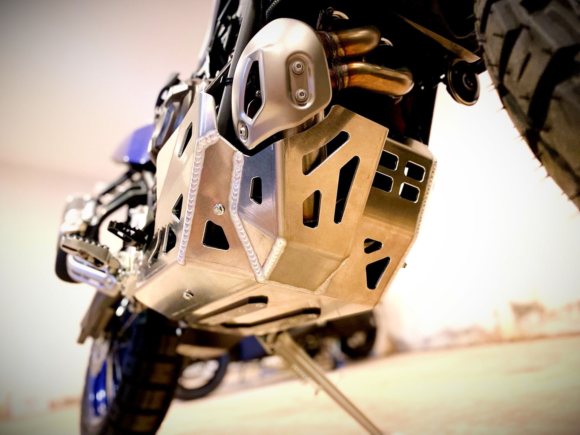 Yamaha Tenere 700 2021-2024 için Link Korumalı Karter Koruma