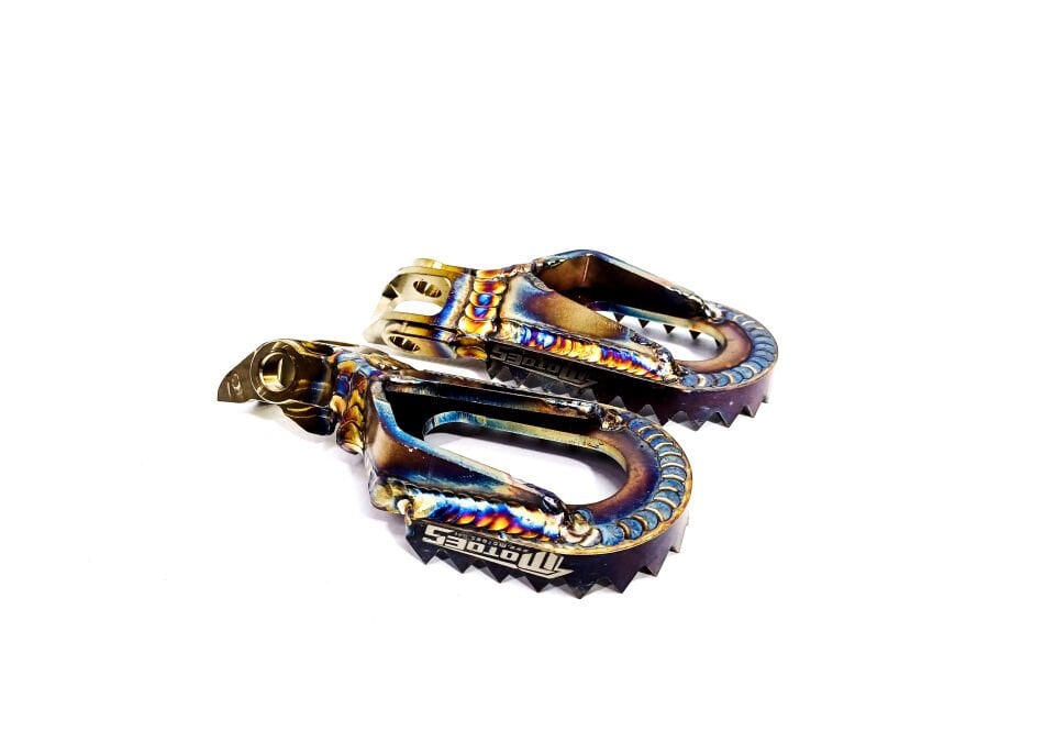 Motoes Paslanmaz Çelik Özel Ofset Pozisyonlu Ayaklık Gasgas 2021-2023 Modelleri İçin