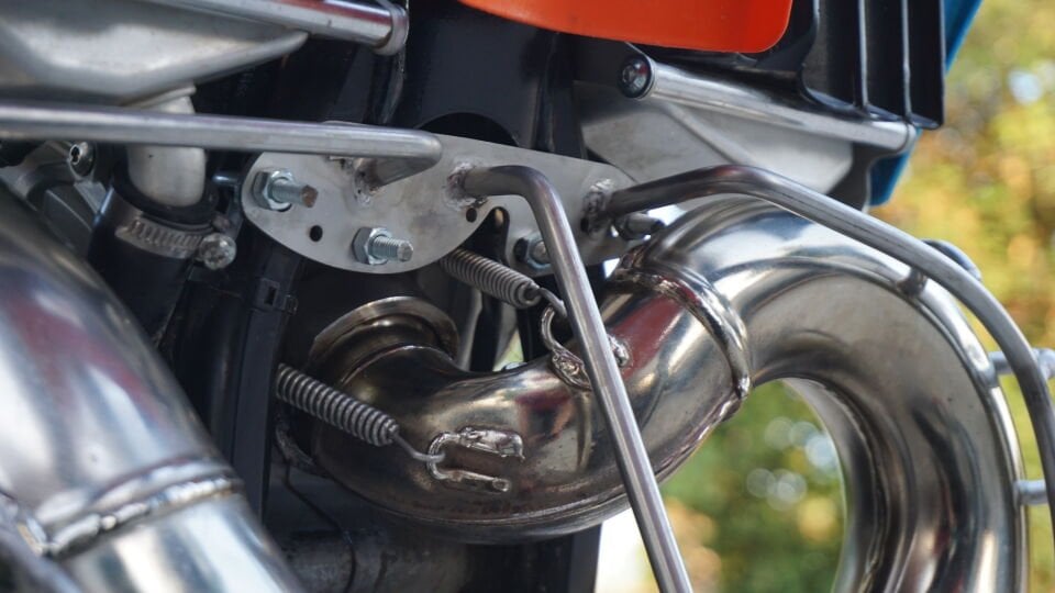 CRASH PLATE WITH PIPE PROTECTOR FOR MOTOES GASGAS 2020-2023 EC-250/300 2T