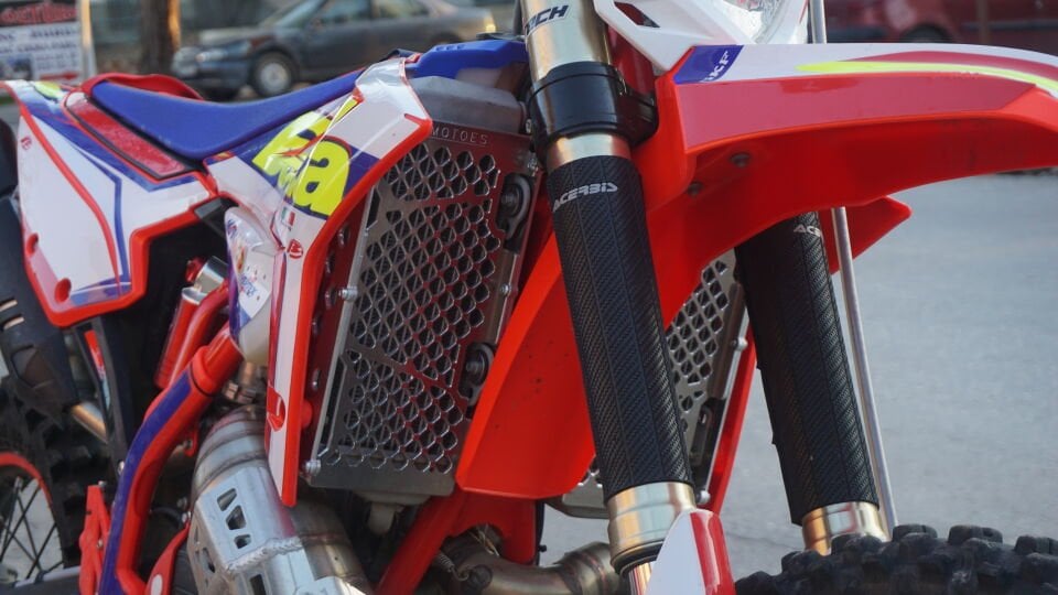 Radyatör Koruma BETA RR-RACING 2T/4T 2020-2023 Modeller