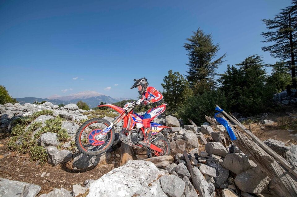 Beta RR-RC-XPRO 2020-2025 Models Pipe Protected Skid Plate