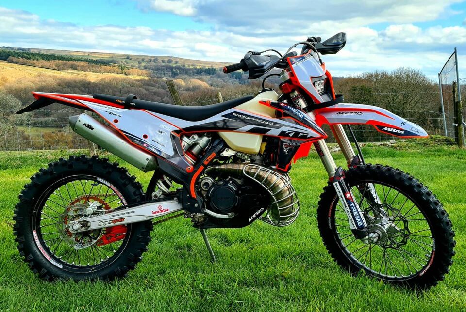 KTM 250/300 2T 2020-2023 İÇİN DARBE PLAKALI MOTOES Tel NAMLU KORUYUCUSU