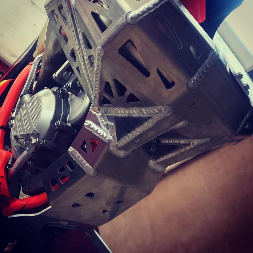 KTM 2017-2019 250/300 2T EXC-XC-XC-W-TPI-TE İÇİN MOTOES DARBE PLAKASI