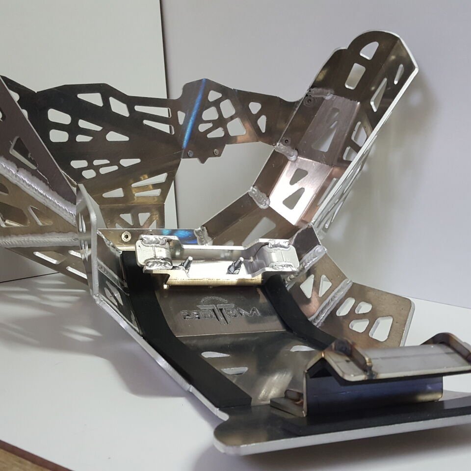 KTM, Husqvarna 2017-2019 250/300 2T için Karter ve Salyangoz Koruma