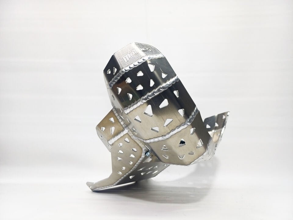 YUKI 250T 2025  Karter ve Salyangoz Koruma