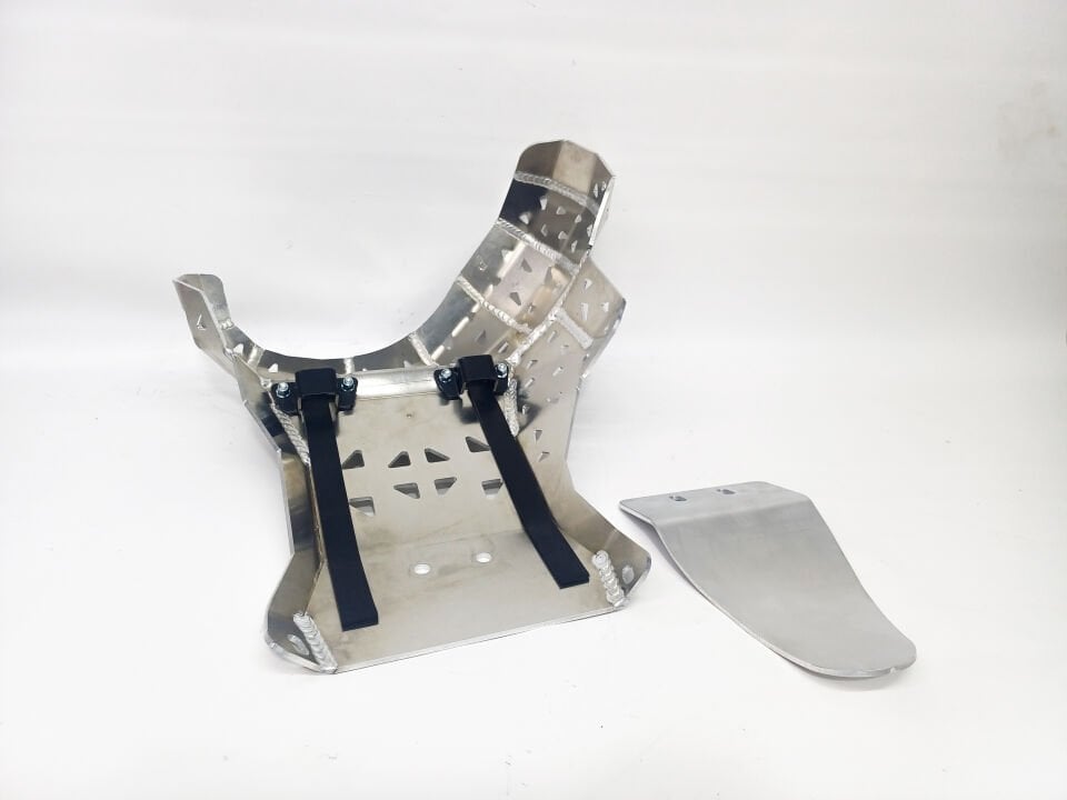 YUKI 250T 2025  Karter ve Salyangoz Koruma