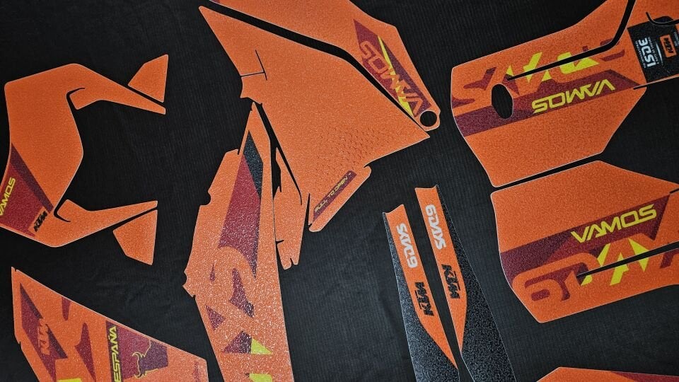 KTM 2024-2025 Model SIX DAYS FROZEN KAPLAMA STICKER SET