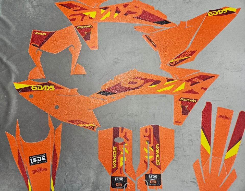 KTM 2024-2025 Model SIX DAYS FROZEN KAPLAMA STICKER SET