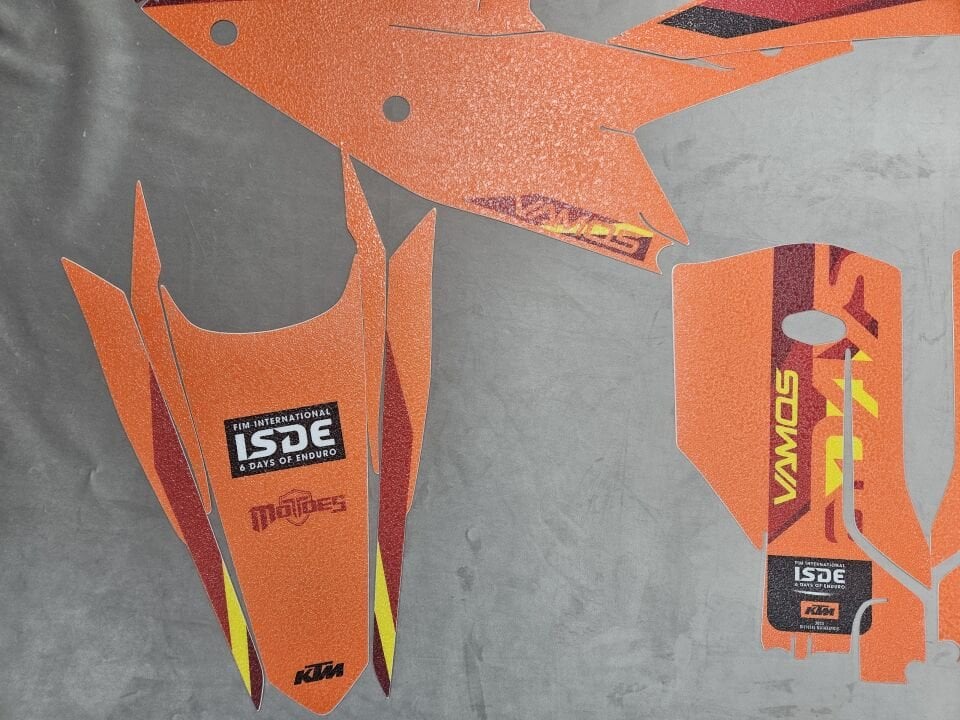 KTM 2024-2025 Model SIX DAYS FROZEN KAPLAMA STICKER SET