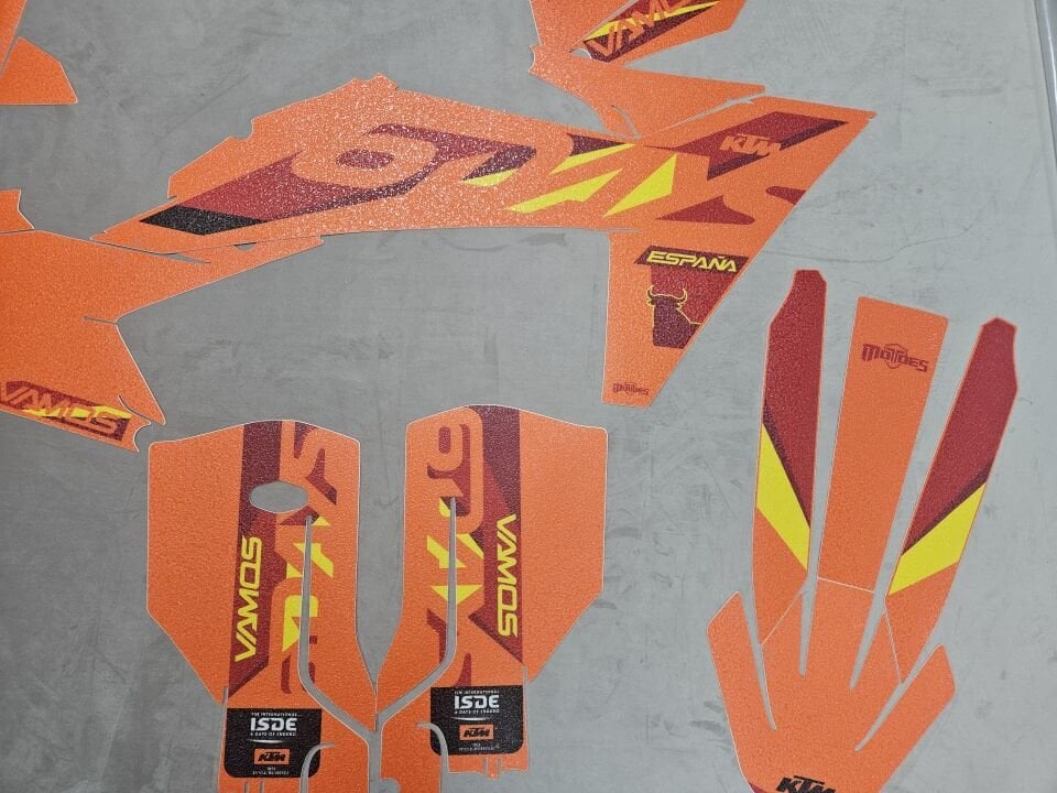 KTM 2024-2025 Model SIX DAYS FROZEN KAPLAMA STICKER SET