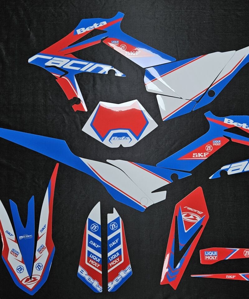 BETA XTRAINER 2015 - 2019 STICKER SET