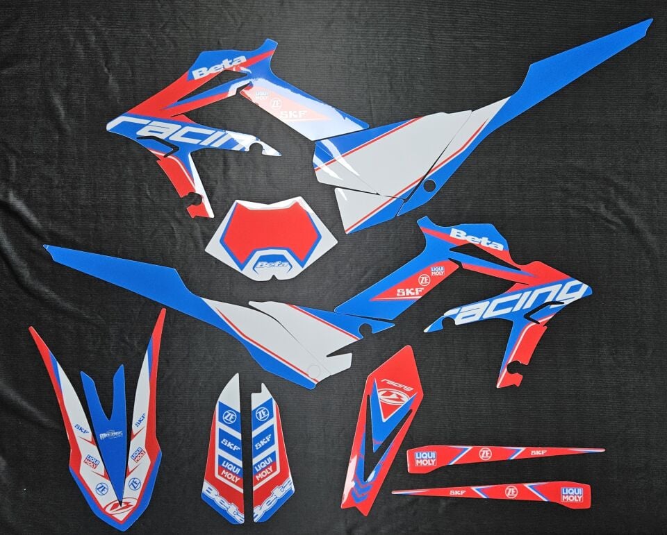 BETA XTRAINER 2015 - 2019 STICKER SET